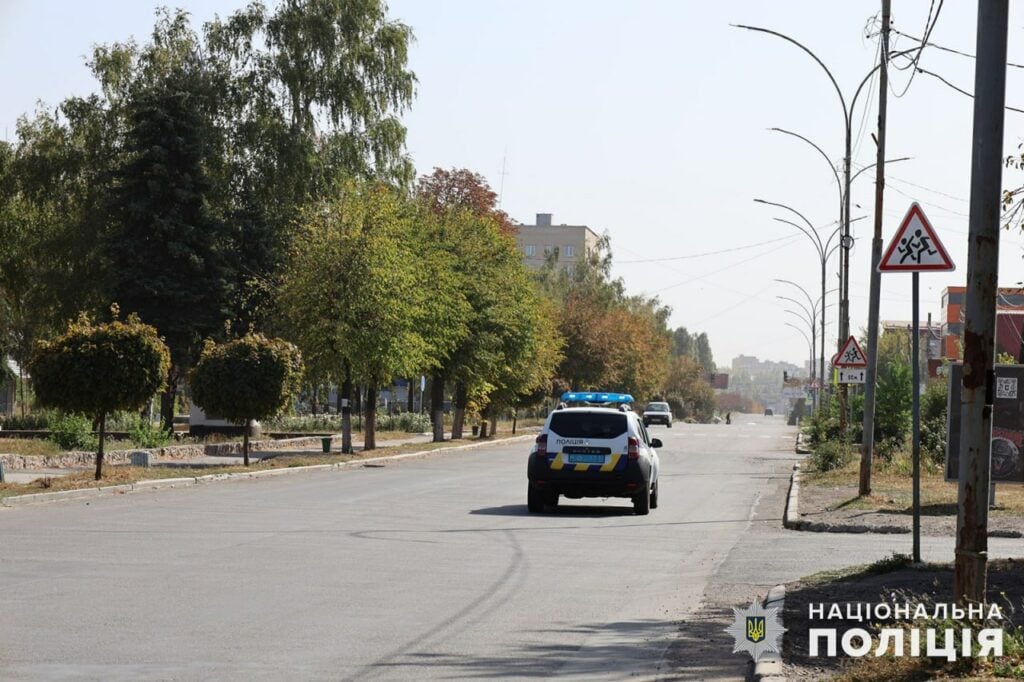 Начальник поліції Донеччини перевірив роботу правоохоронців на лінії фронту (фото)