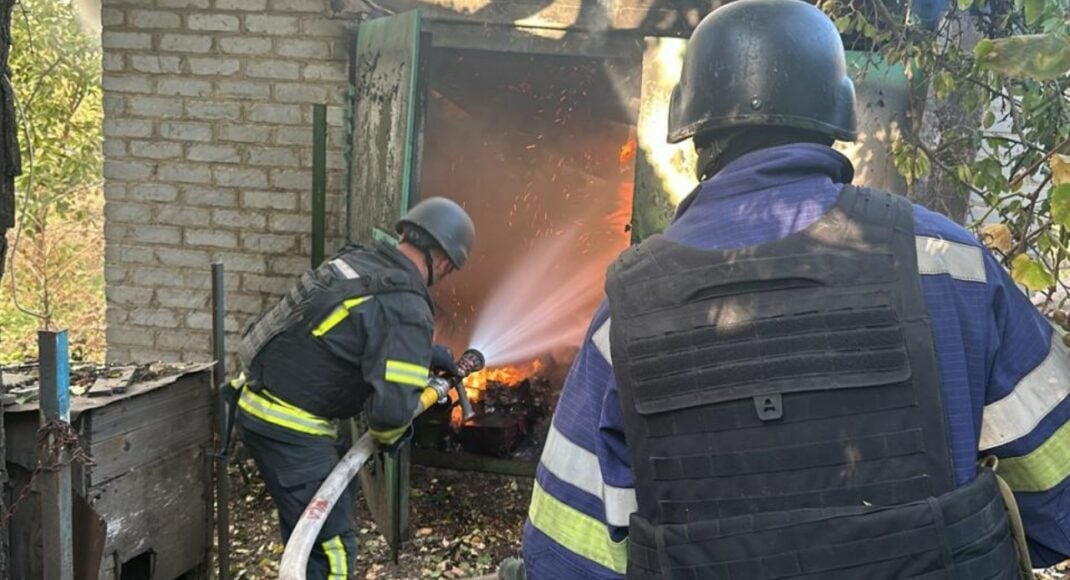 У Костянтинівці рятувальники ліквідували пожежі, які виникли через російські обстріли