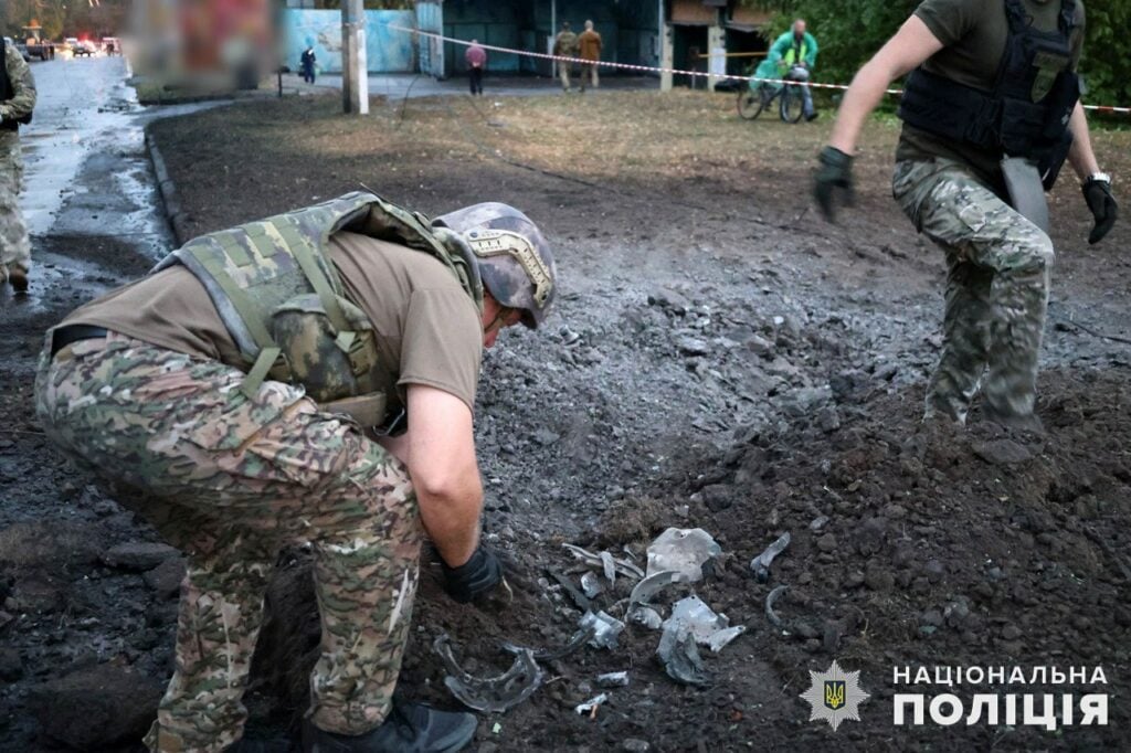 У Слов’янську 5 людей з дворічною дитиною поранено обстрілом (фото)