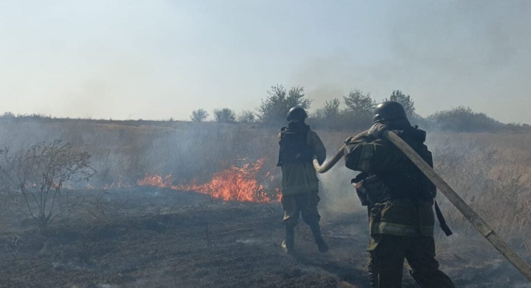 На Донеччині минулої доби рятувальники ліквідували 23 пожежі