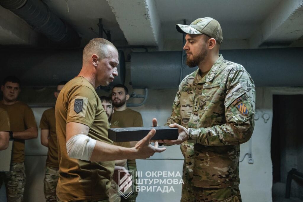 За высокое мужество и героизм наградили бойцов Третьей штурмовой, в том числе за Авдеевскую компанию