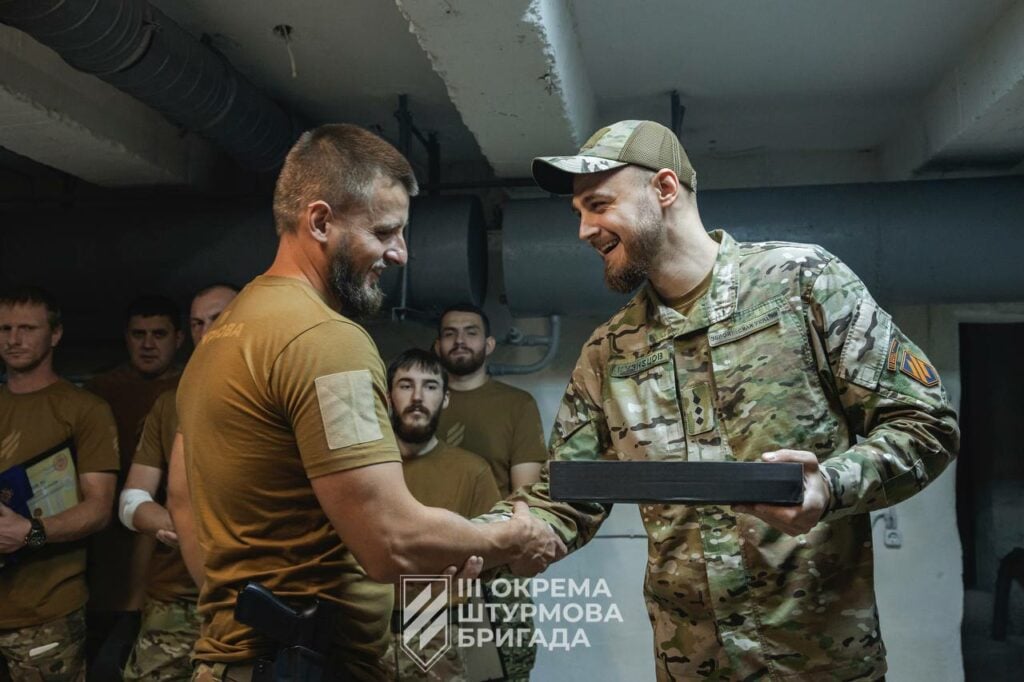 За высокое мужество и героизм наградили бойцов Третьей штурмовой, в том числе за Авдеевскую компанию