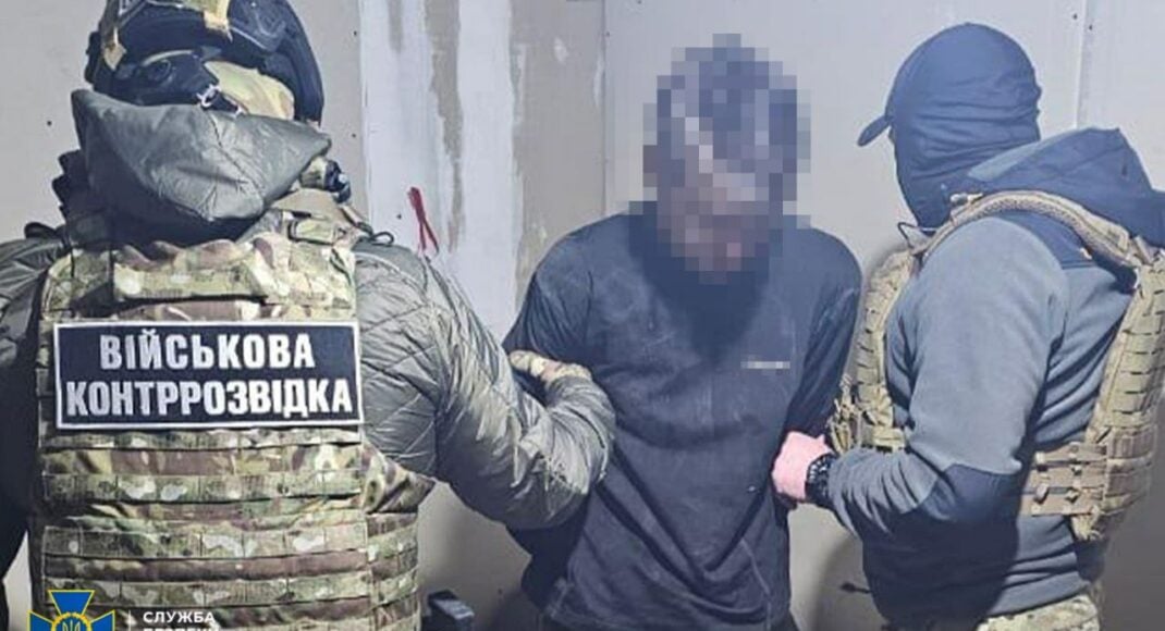 Контррозвідка СБУ затримала військового-зрадника, який під час боїв за Часів Яр наводив російську артилерію на свою бригаду