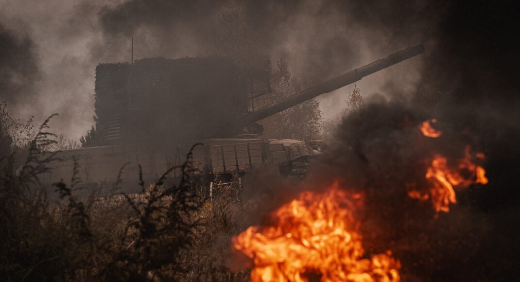 На Донеччині прикордонники знищили ворожий танк разом із його екіпажем (відео)