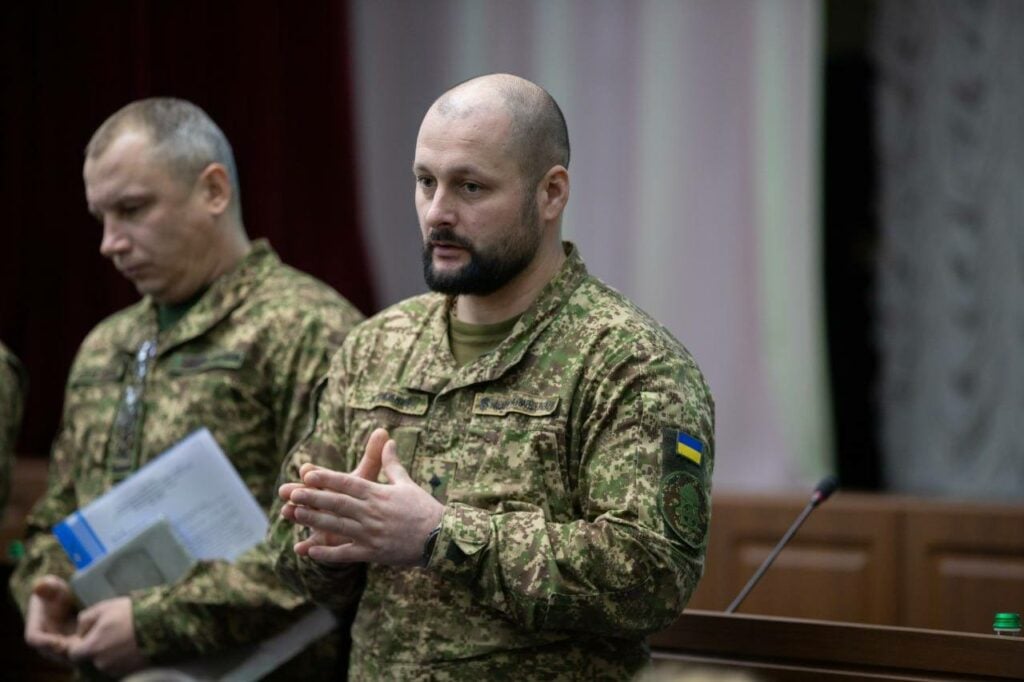 Командувач Національної гвардії України зустрівся з родинами полонених нацгвардійців