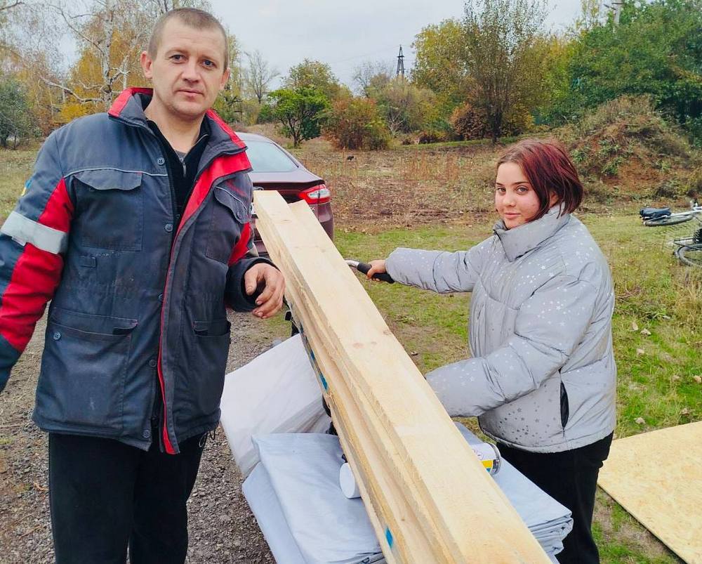 Благодійники доставили будівельні матеріали для відновлення Покровської громади (фото)