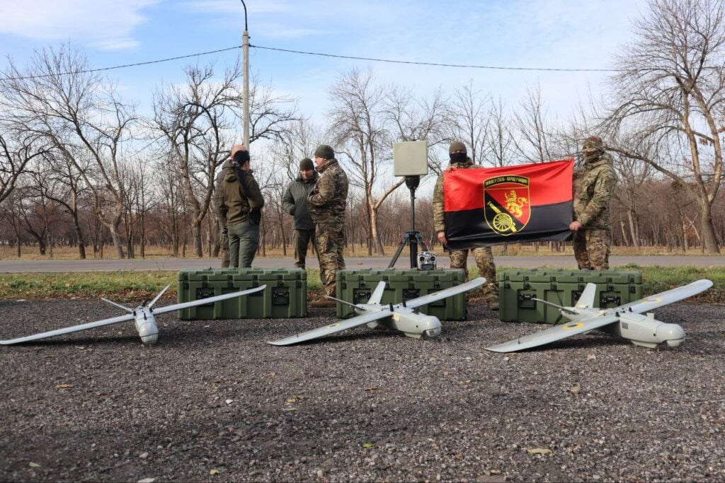 Защитники Донбасса получили дроны и квадрокоптеры