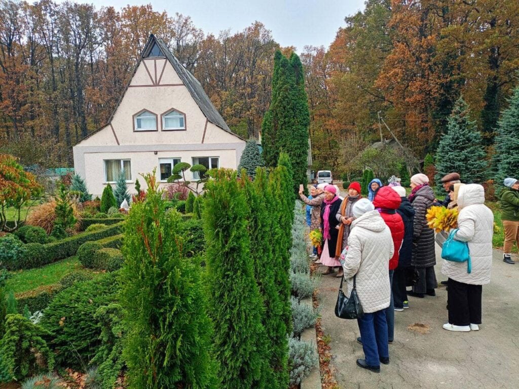 екскурсія до синицького парку