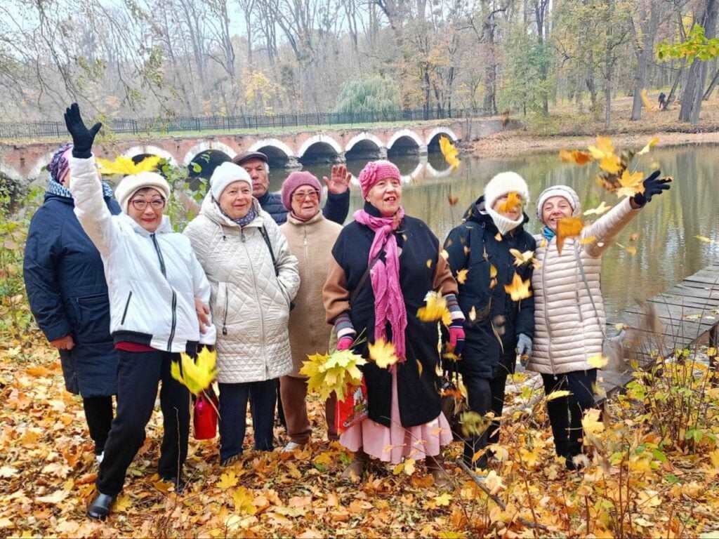 екскурсія до синицького парку