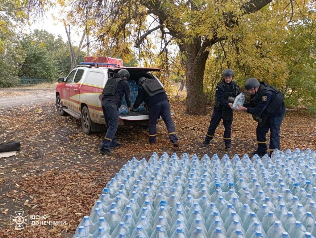 спасатели донетчины доставляют воду