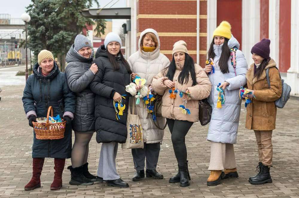 У Краматорську відбулась акція "Незламні духом, єдині серцем" (фото)
