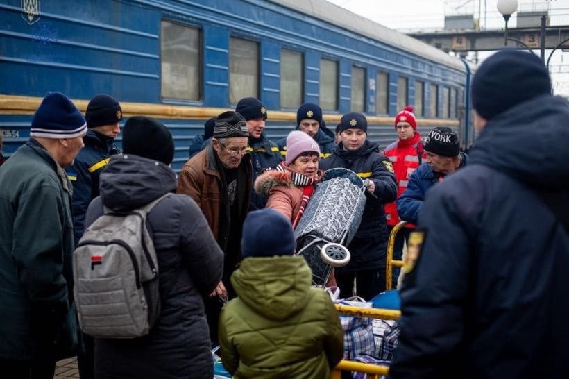 Продолжается эвакуация жителей Дружковской громады в территориальные общины Львовской и Ивано-Франковской области