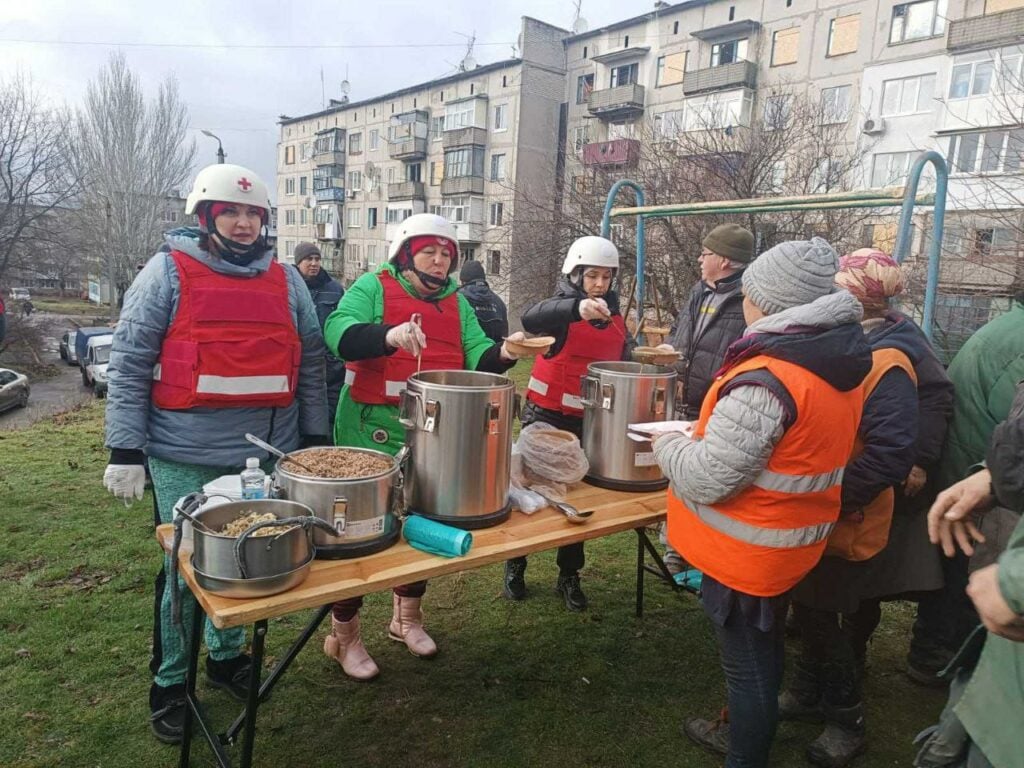 Благодійники надали допомогу постраждалим мешканцям Дружківської громади