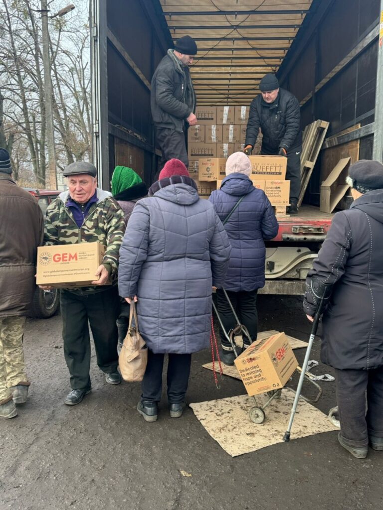 Около 286 тонн благотворительной помощи доставили жителям Донбасса в течение недели