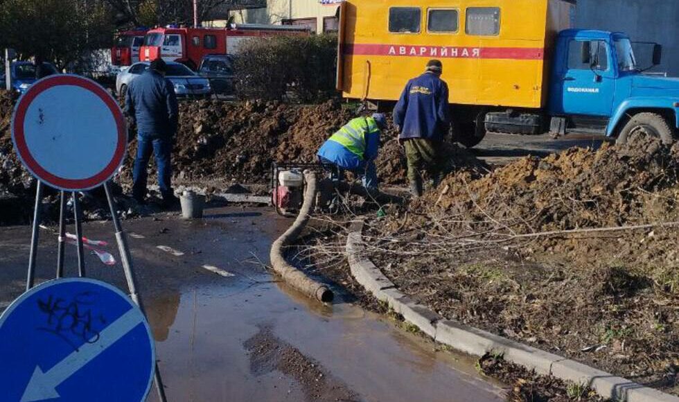 На окупованій Донеччині повідомили про майже 300 аварій на мережах водопостачання