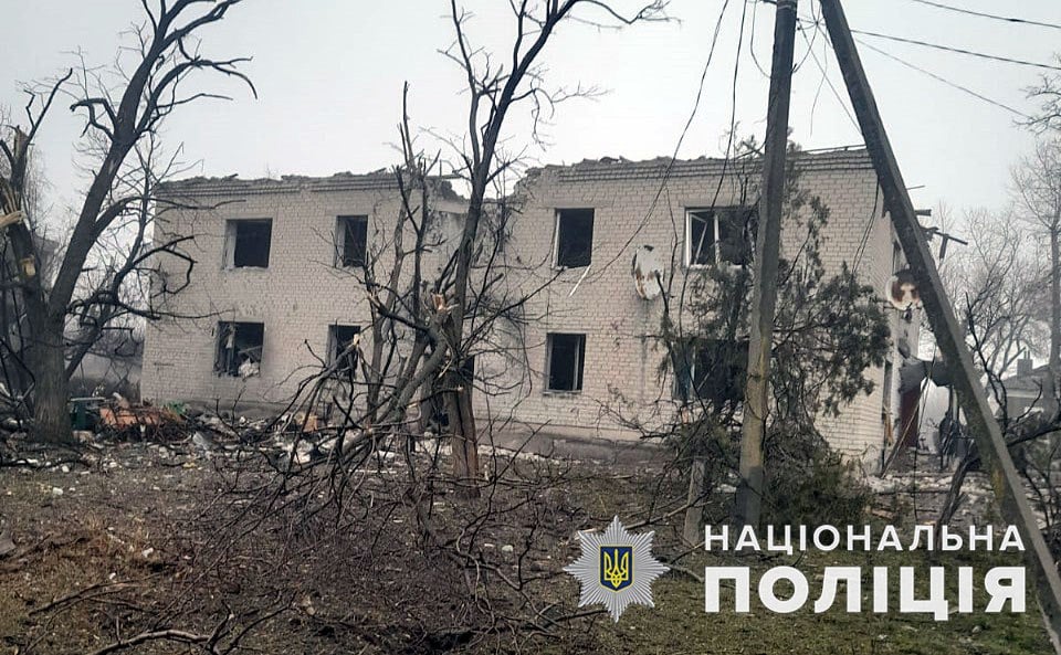 Протягом доби поліцейські зафіксували 2449 ворожих ударів по Донеччині