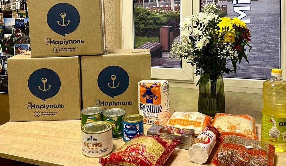 У Києві ВПО з Маріуполя отримують продуктову допомогу