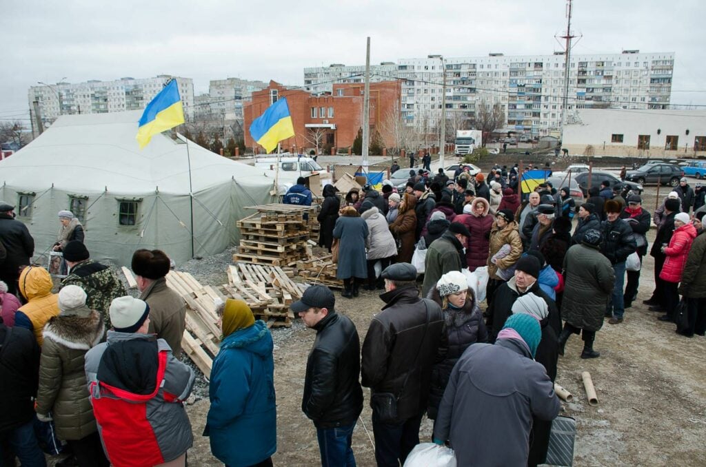 обстріл мікрорайону Східний у Маріуполі_05