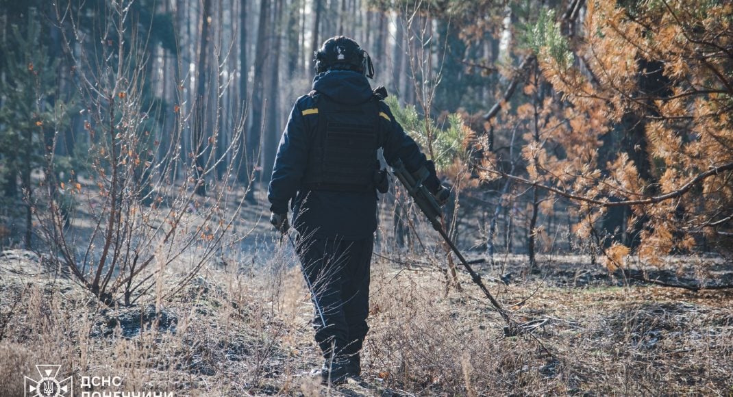 На Донеччині піротехніки знешкодили 9 вибухонебезпечних предметів