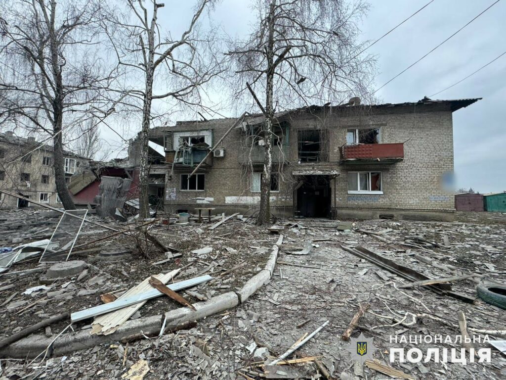 Поліцейські зафіксували 4127 ворожих обстрілів Донеччини за добу