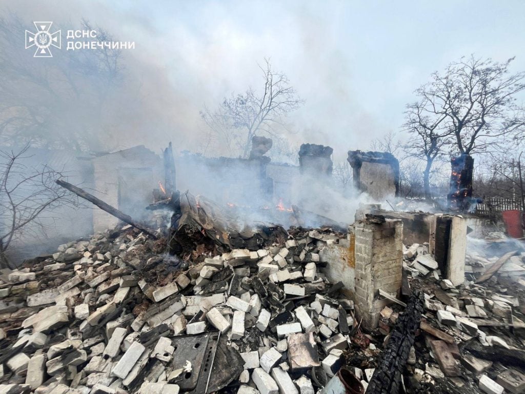 Рятувальники ліквідували пожежу у Покровському районі