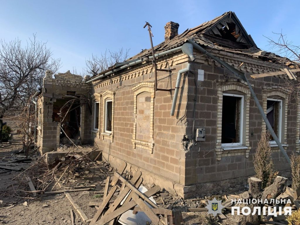 За добу ворог завдав 3427 ударів по Донеччині