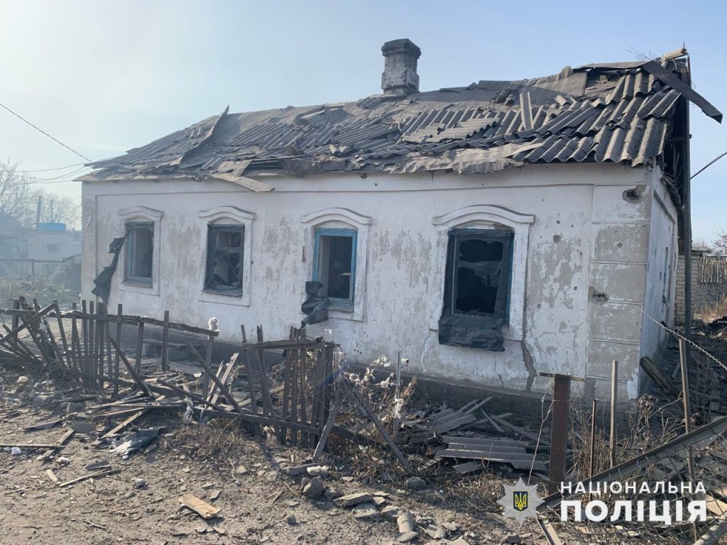 За добу ворог завдав 3427 ударів по Донеччині