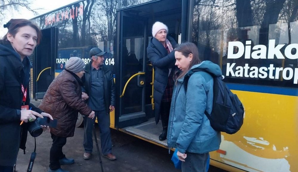 Вже 95 донеччан розселили у більш безпечних регіонах України з початку березня 2025 року