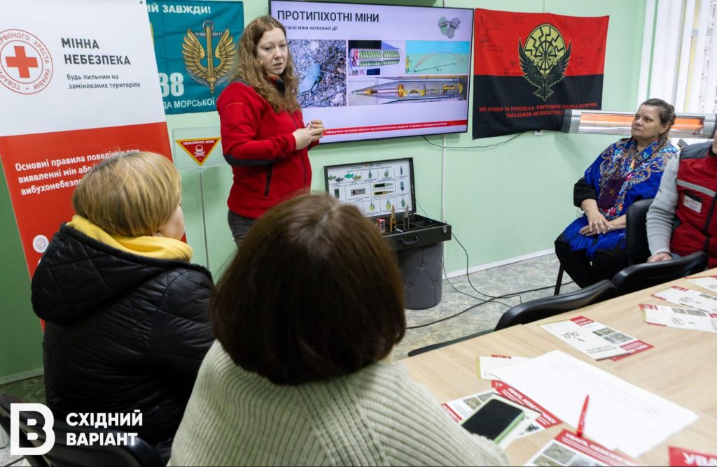 Центр єдності та національного спротиву Донецької області_05