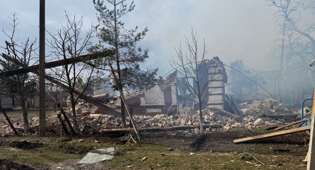 Донеччина під російським вогнем: влучання стались в 11 містах і селах (фото)