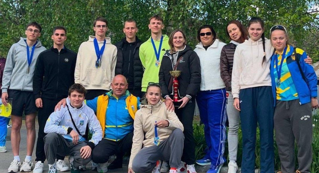 Триатлонисты из Славянской громады стали победителями и призерами чемпионатов Украины (фото)
