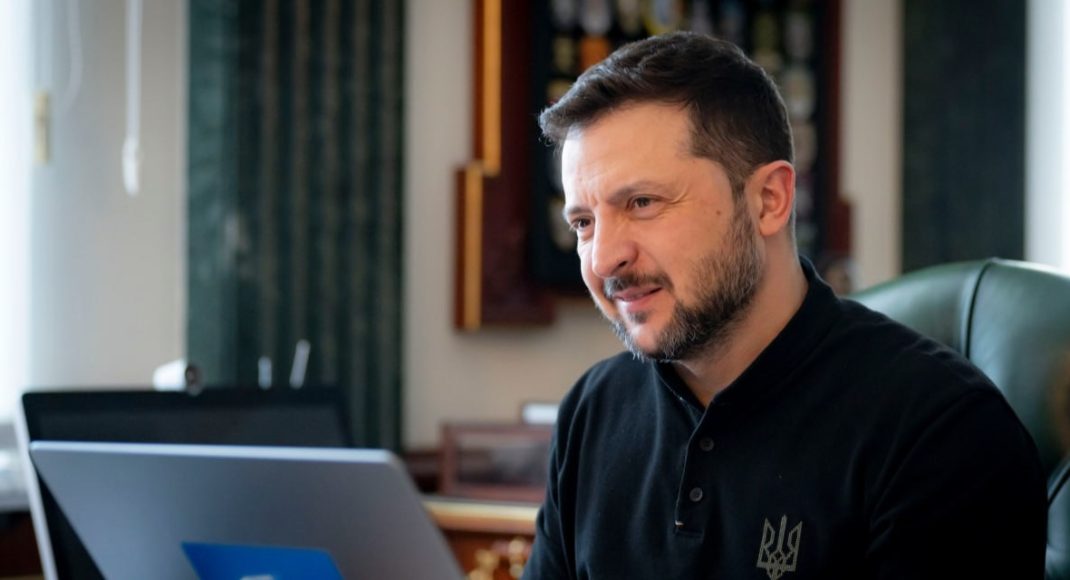 Зеленський підписав закони про продовження дії воєнного стану та проведення загальної мобілізації
