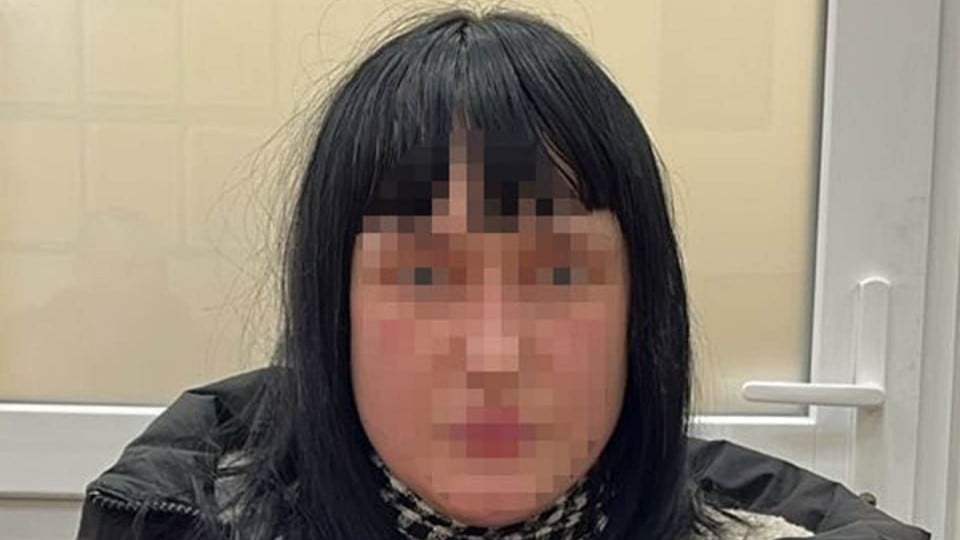 Женщина раскрывала врагу локации Сил обороны в Покровске и Мирнограде: ее взяли под стражу