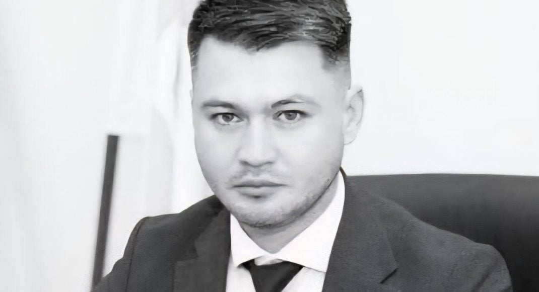 У росії підірвали окупанта в погонах на посаді заступника мера, який керував бомбардуваннями Маріуполя