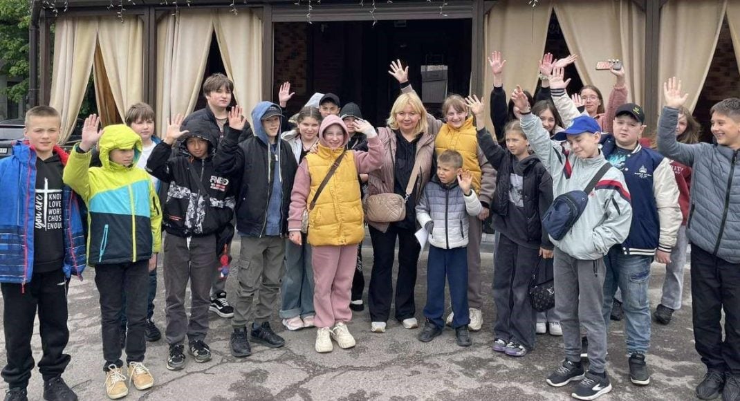 До Закарпаття на відпочинок з Донеччини вирушили 24 дитини