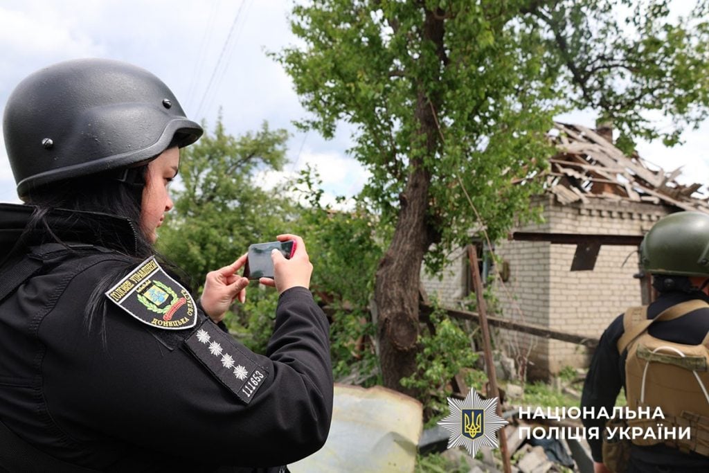 Поліція показала наслідки ворожого обстрілу по Краматорську
