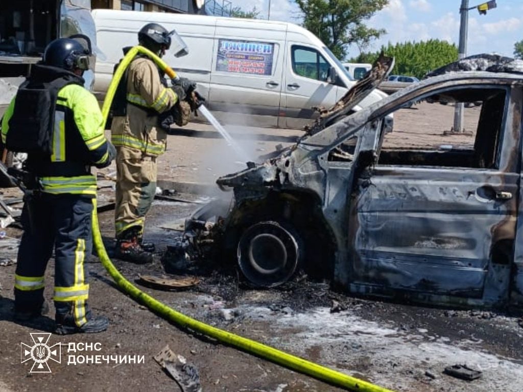 Райгородок был под ударом русских дронов, пострадали люди, сгорел автомобиль