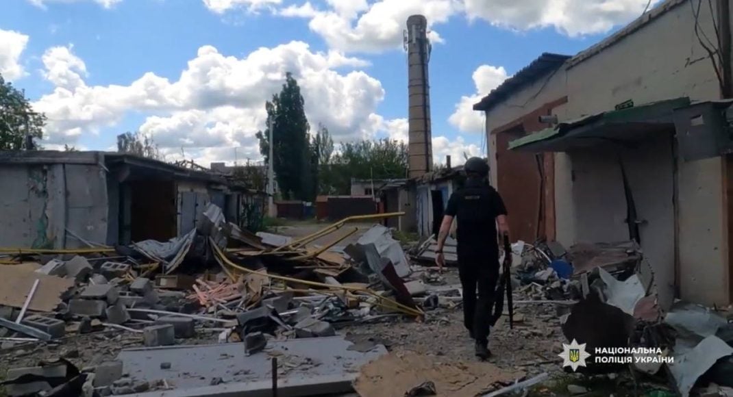 За тиждень "Білі янголи" й волонтери вивезли з Покровська понад 70 людей (відео)