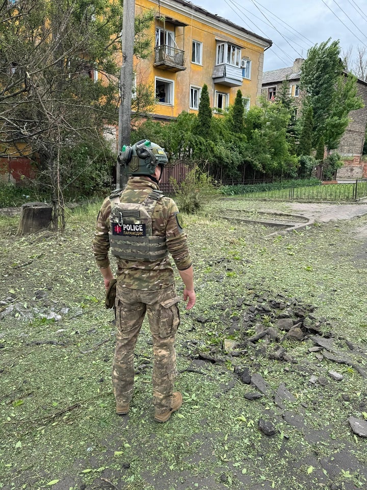 У Костянтинівці поранено мирних жителів, пошкоджено десятки будівель