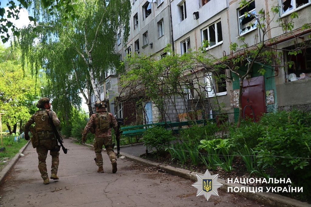 У Покровську під постійними обстрілами, без електрики