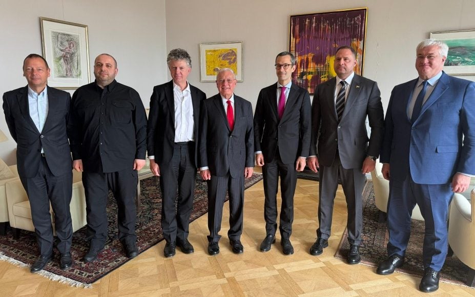 У Стамбулі відбулася зустріч української делегації з представниками США, Великої Британії, Німеччини та Франції
