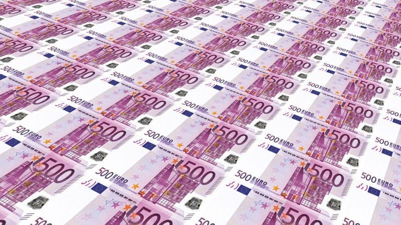 Україна отримала 1 млрд євро із заморожених активів рф