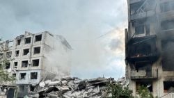 На Донетчине российская боевая авиация сбросила на гражданских 18 бомб: разрушены 56 жилых домов (фото)