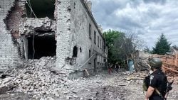 Два человека погибли, еще пятеро получили ранения — последствия российских обстрелов в Донецкой области