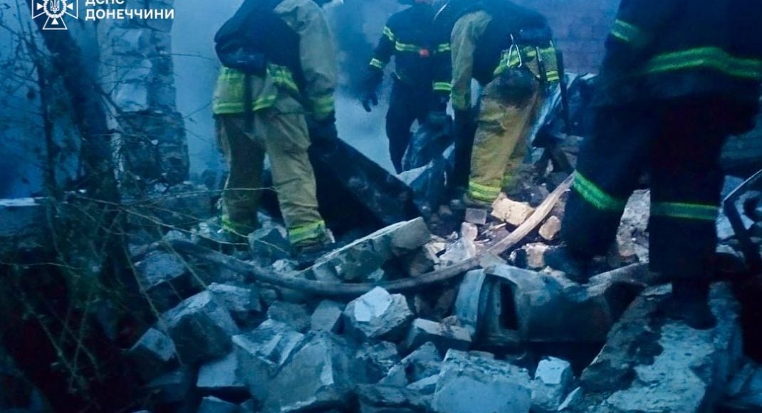 У Краматорському районі з-під завалів вилучили тіло загиблої жінки після обстрілу