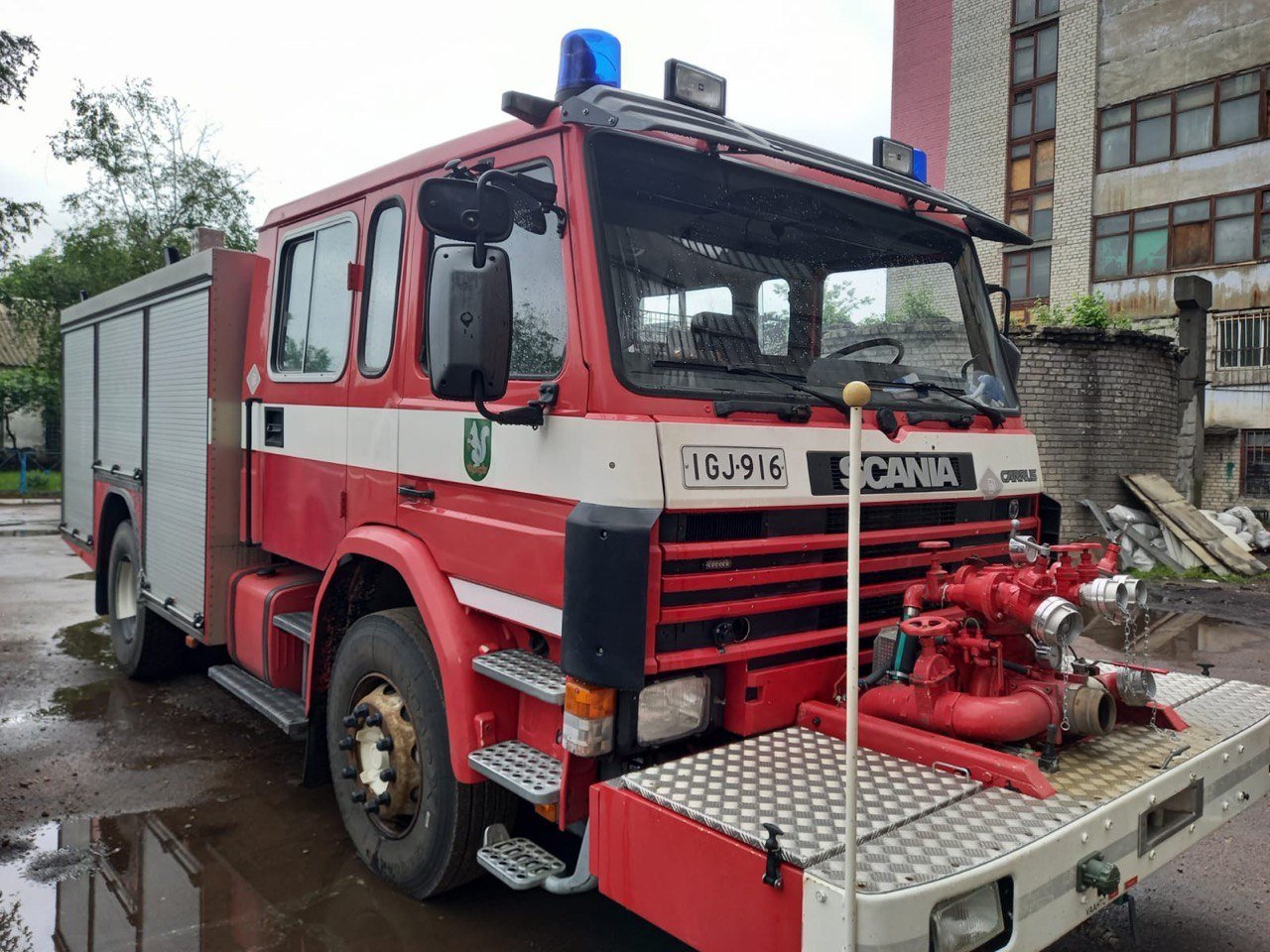 Краматорська громада отримала сучасний пожежний автомобіль від міжнародних партнерів