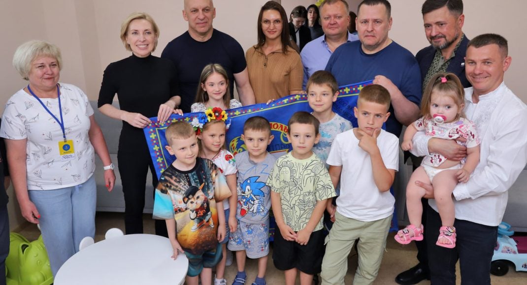У Дніпрі 36 родин з Маріуполя отримали квартири (фото)