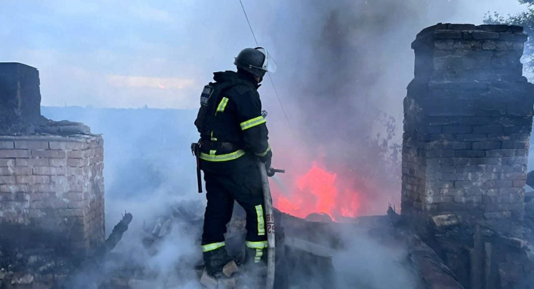 В Доброполье спасатели ликвидировали пожар в жилом доме