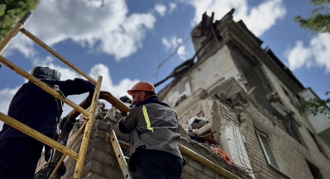 У Краматорську долають чергові наслідки російських обстрілів на газових мережах (фото)