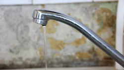 "Ані води, ані доріг і порядку": в окупованому Донецьку заздрять обмеженням водопостачання, яке діє в окупованому Маріуполі